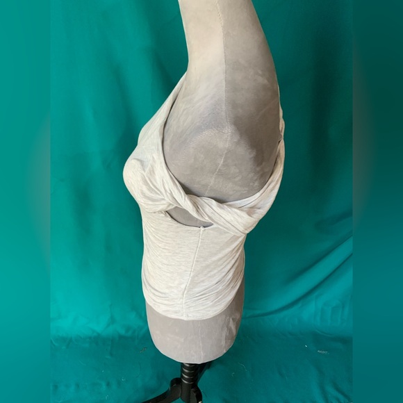 Tic Toc Elegant One-Shoulder Asymmetric Gray Double Layer Top - Picture 2 of 4